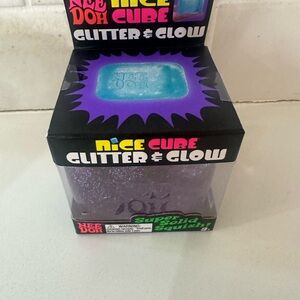 Nee doh Glitter & Glow Squishy Toy - Purple